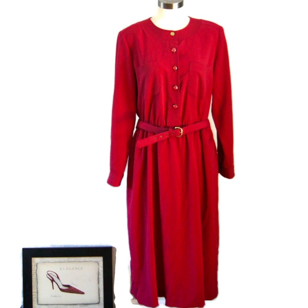 Vintage Petites Exclusively For Brownstone Studio New York Dress with Belt